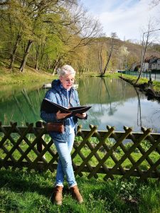 a4c65ac4-278a-404c-8fef-4bc15bd8c685